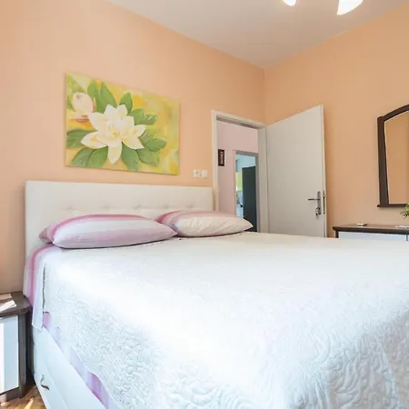 Appartement Tonko *