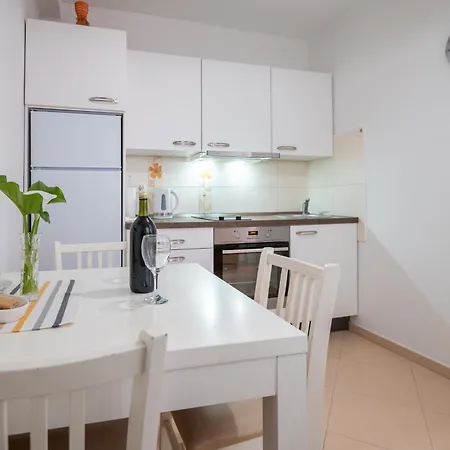 Tonko Apartment